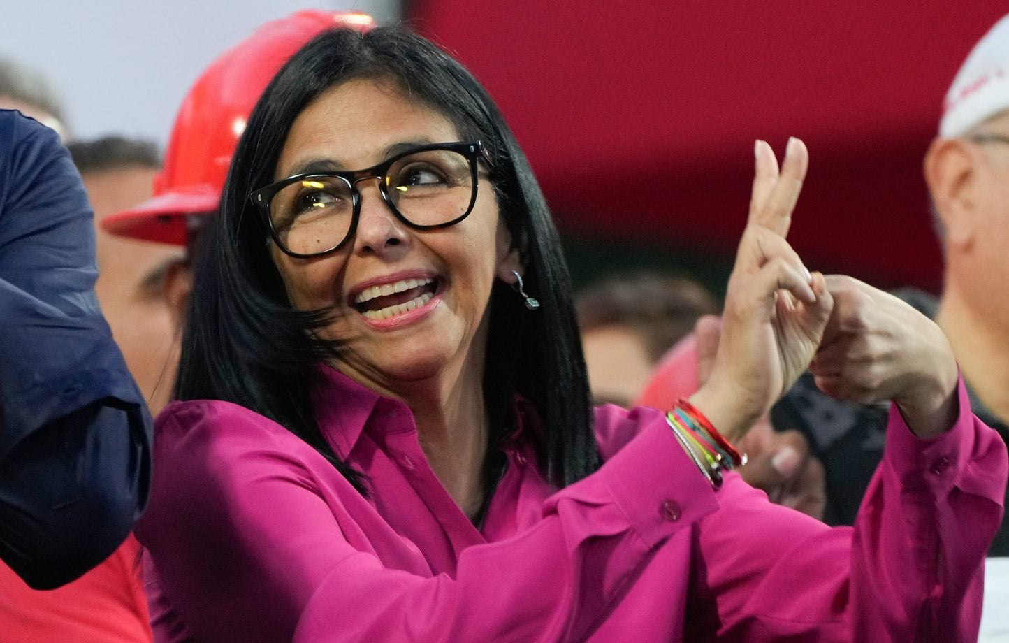 Ahora al frente de Venezuela, Delcy Rodríguez aplaude la caída de Maduro Ahora al frente de Venezuela, Delcy Rodríguez aplaude la caída de Maduro